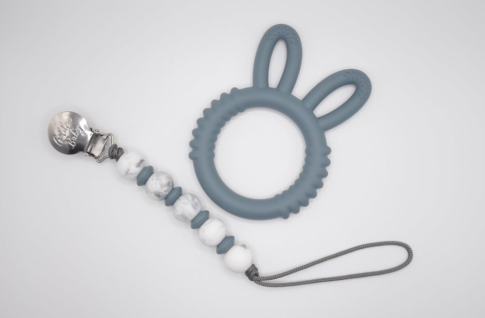 
            
                Load image into Gallery viewer, Bunny Teether Set // Gray
            
        
